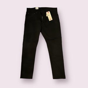 NWT: Levi’s 512 Slim Taper Stretch Jeans - Black - 34W x 29L